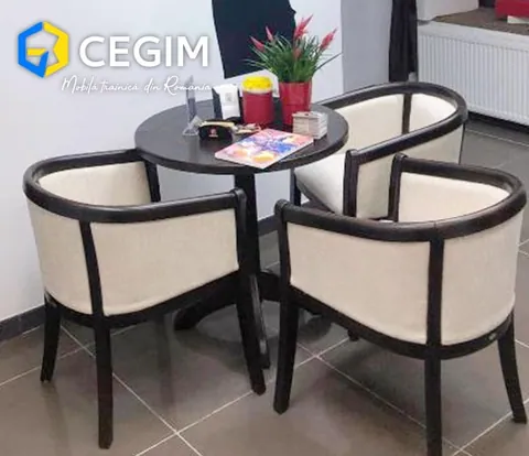 Ciocolateria Leonidas - mobilier CEGIM, fotografia 3