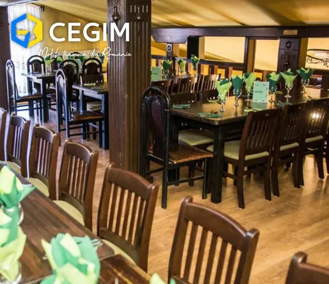 Restaurant Old House - mobilier CEGIM, fotografia 5