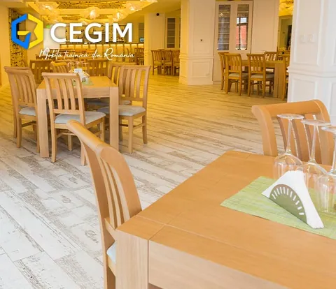 Taverna Stejarul - mobilier CEGIM, fotografia 4