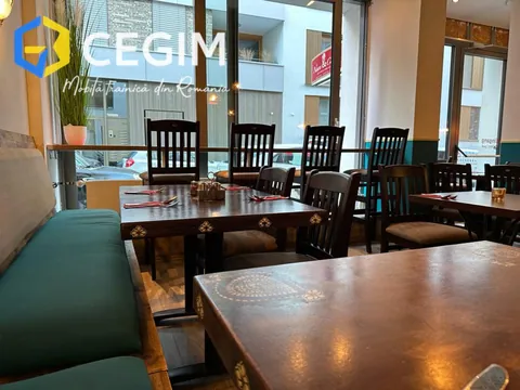 Naan und Curry - mobilier CEGIM, fotografia 1