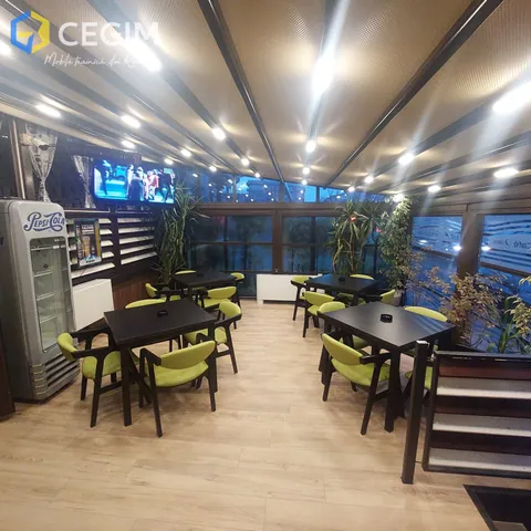 Antoni Sport Cafe - mobilier CEGIM, fotografia 3