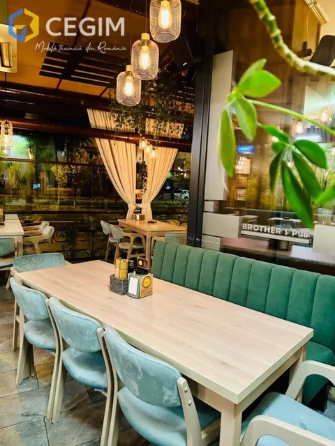 Brothers Pub 2023 - mobilier CEGIM, fotografia 4