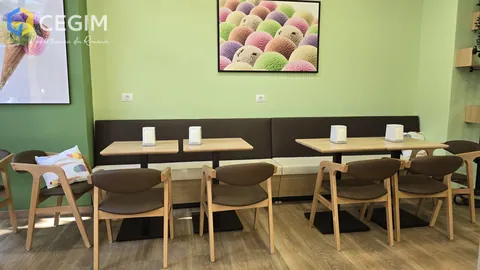 UAU il Gelato - mobilier CEGIM, fotografia 3