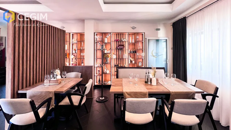 Mezza Luna - mobilier CEGIM