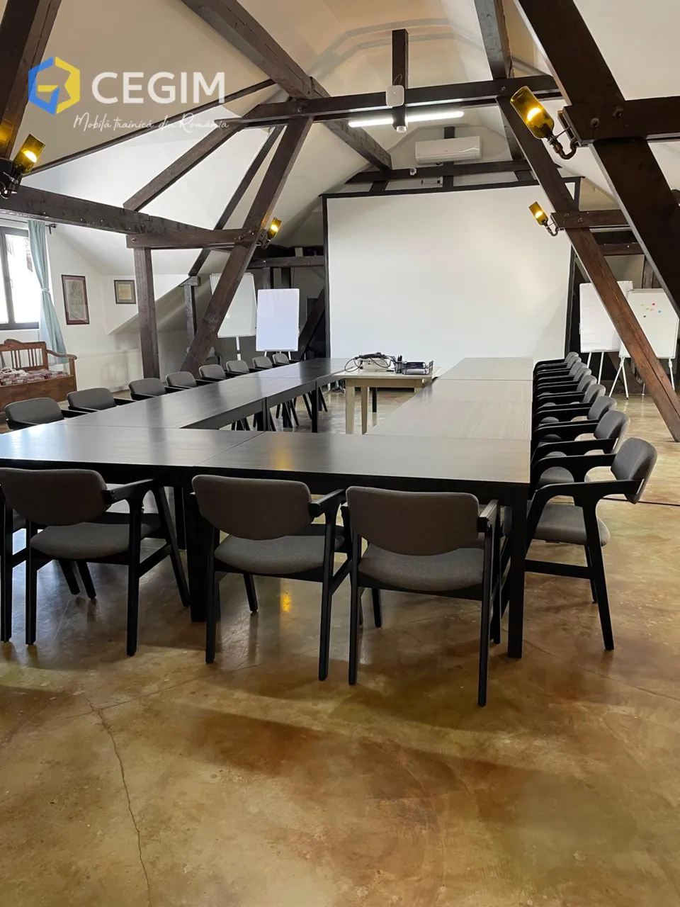Vinalia-Conacul din Ceptura - mobilier CEGIM