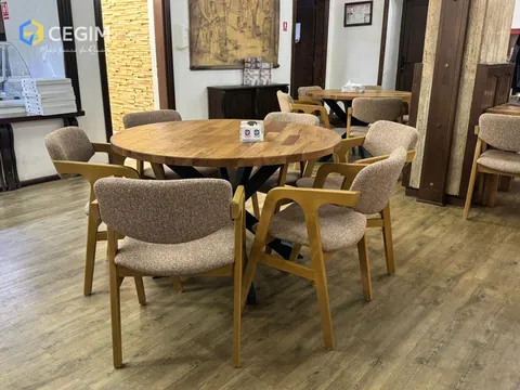 Curtea Veche - mobilier CEGIM, fotografia 3