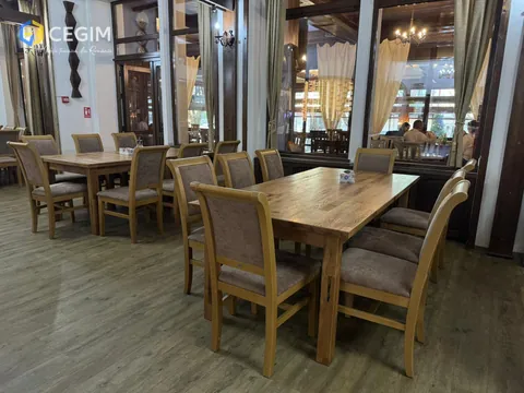 Curtea Veche - mobilier CEGIM, fotografia 6
