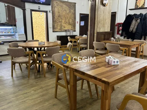 Curtea Veche - mobilier CEGIM