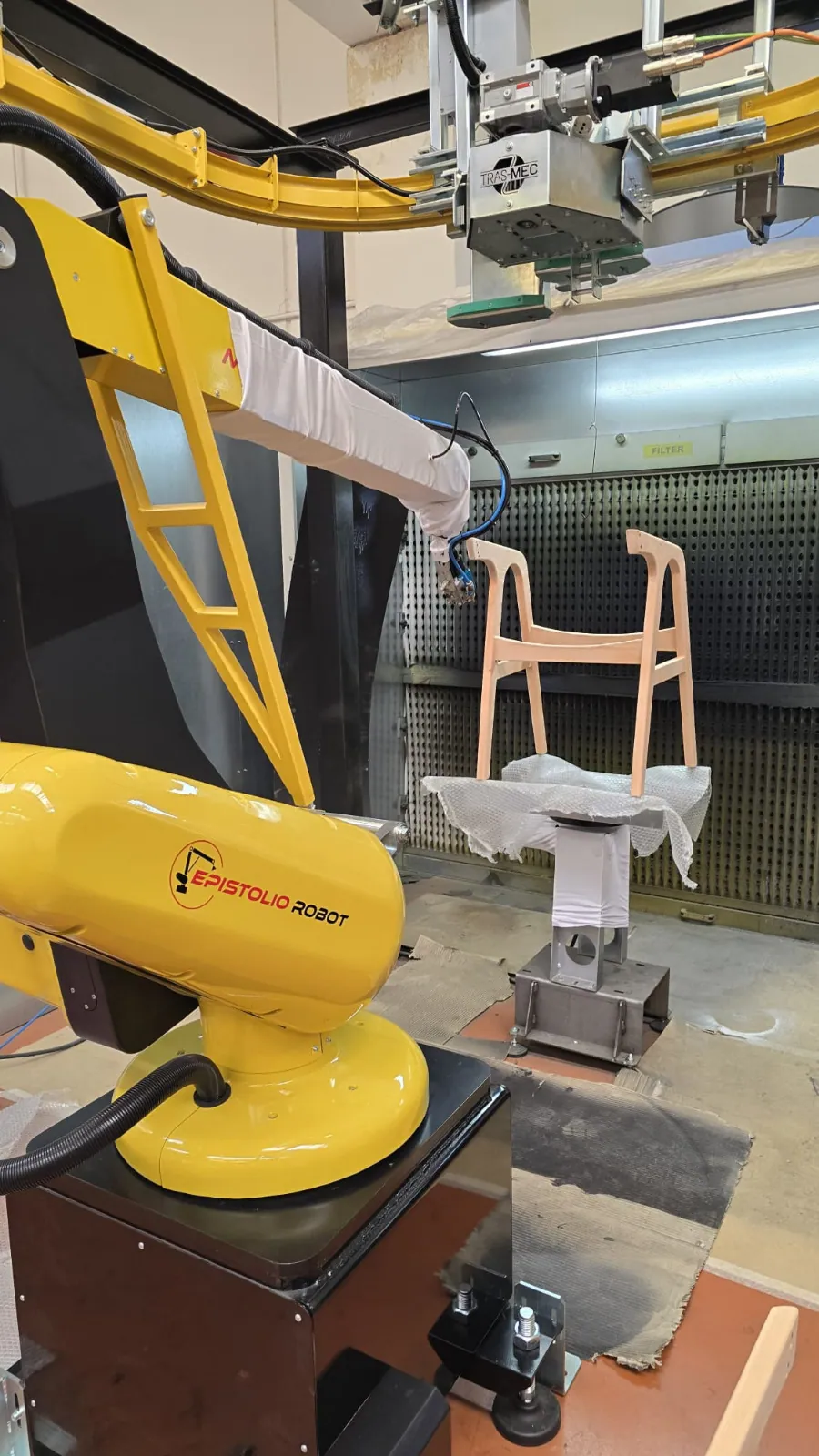 Finisaj cu robot