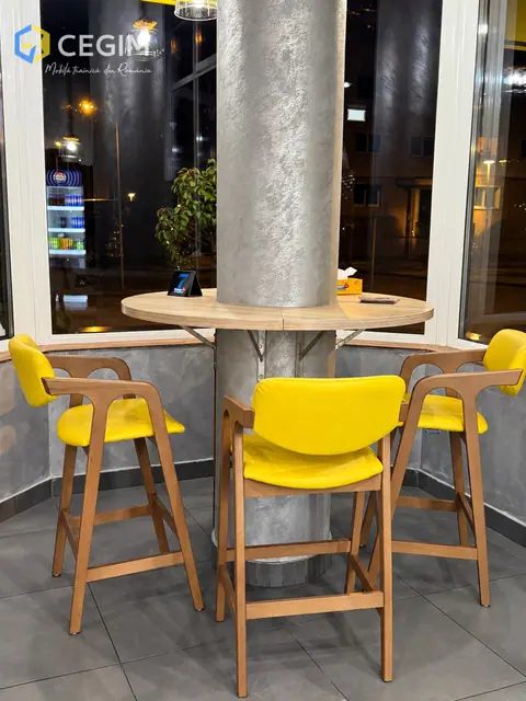 Proper Pizza - mobilier CEGIM, fotografia 4